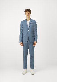 Isaac Dewhirst THE FASHION SUIT SET - Odijelo - gris