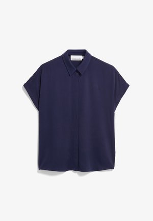 Marineblaue Bluse mit kurzen Ärmeln, Knopfleiste, klassischem Kragen und einem glatten, leichten Stoff. Schlichte, entspannte Silhouette.