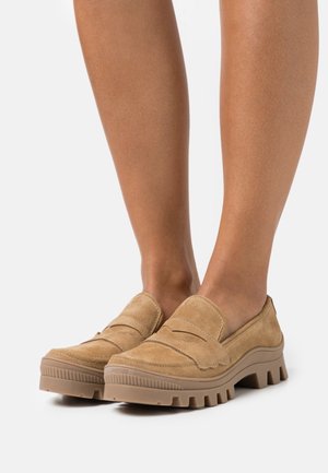 L37, Chaussons - brown
