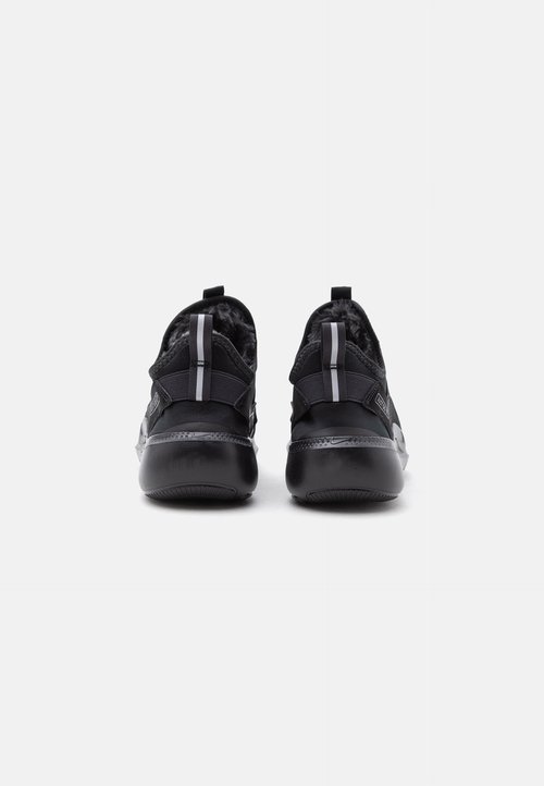 Nike Flex Runner Warm GS 'Black Dark Smoke Grey' — photo 3