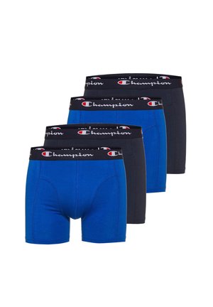 Vier Paar Herren-Boxershorts in abwechselndem Blau und Schwarz, jeweils mit einem schwarzen Bund, der das Champion-Logo in Weiß und Rot zeigt.