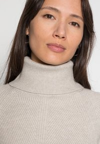 TOM TAILOR Camisola - cold beige melange