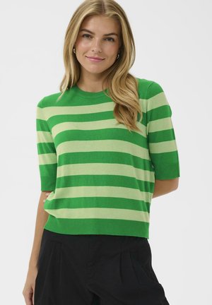 Pulover tricotat cu mânecă scurtă, dungi verzi și verzi deschis, cu decolteu rotund și croială lejeră. Textură moale, cu detalii ribelate la tiv.