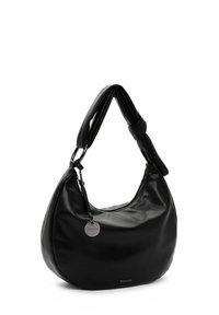 Schwarze Leder-Schultertasche mit gepolstertem Riemen, Reißverschluss und rundem metallischem Logohänger am Griff.