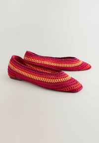 REGULAR FIT - FOREVER COMFORT SQUARE TOE - Balerina cipők - bright