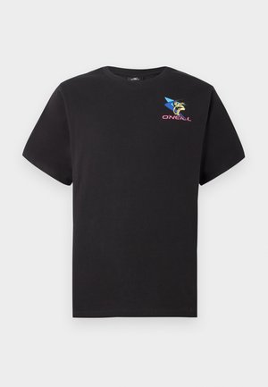 Camiseta negra de manga corta con un pequeño gráfico colorido y el texto "O'NEILL" en el lado izquierdo del pecho.