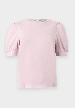 Lyserosa kortermet bluse med puffede ermer og rund hals, vist på hvit bakgrunn.