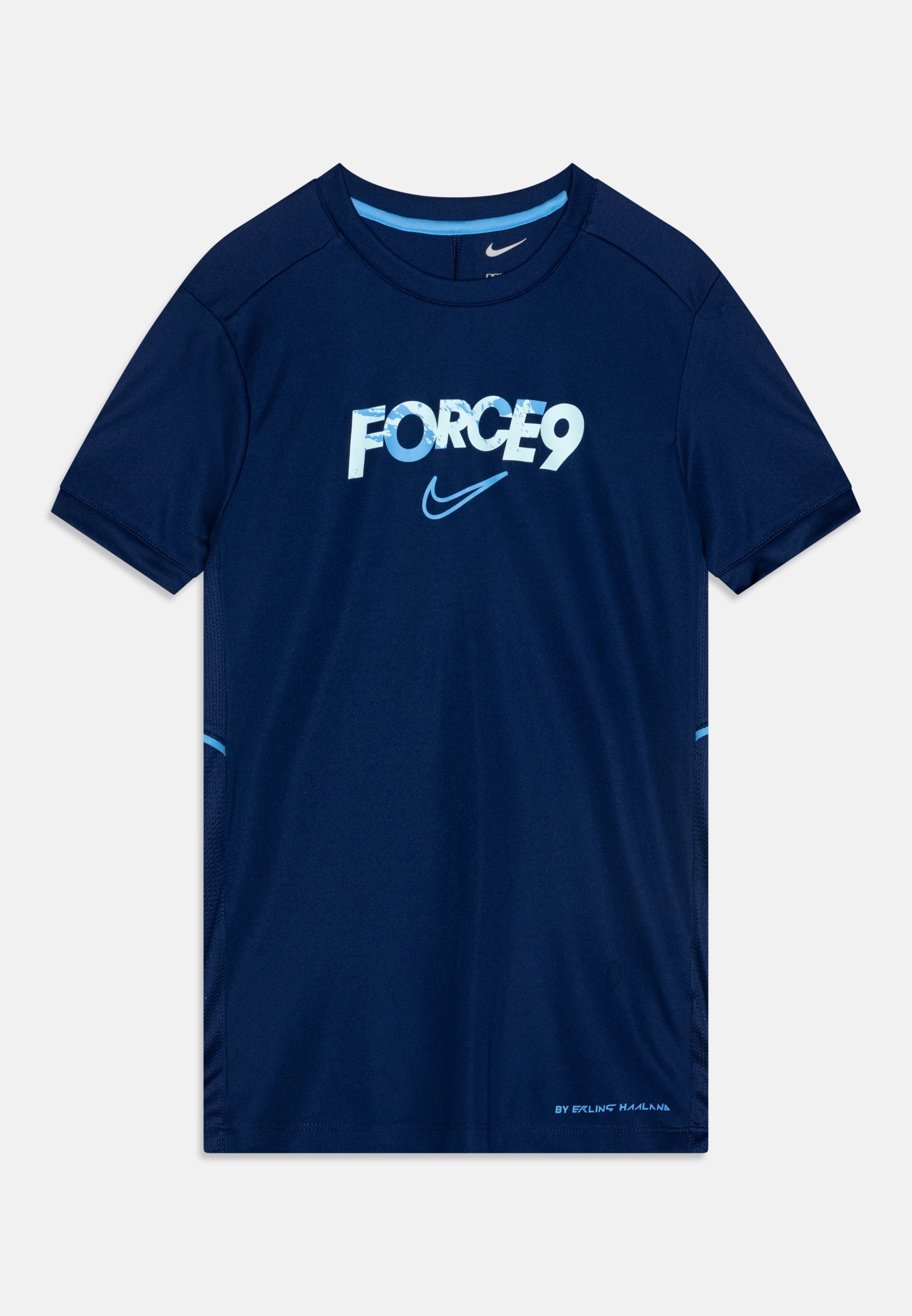 nike swoosh hoop tee