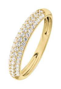 Anello in oro con finitura lucida, incastonato con gemme trasparenti disposte in una fila a motivi, caratterizzato da un interno e un esterno lisci e lucidi.