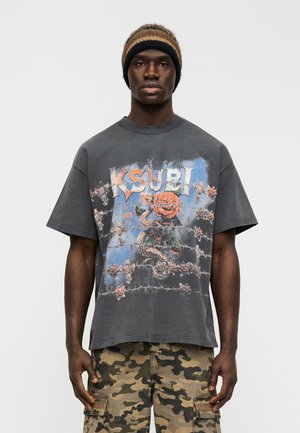 DEATH SNAKE EKCESS TEE - Μπλουζάκι με στάμπα - charcoal