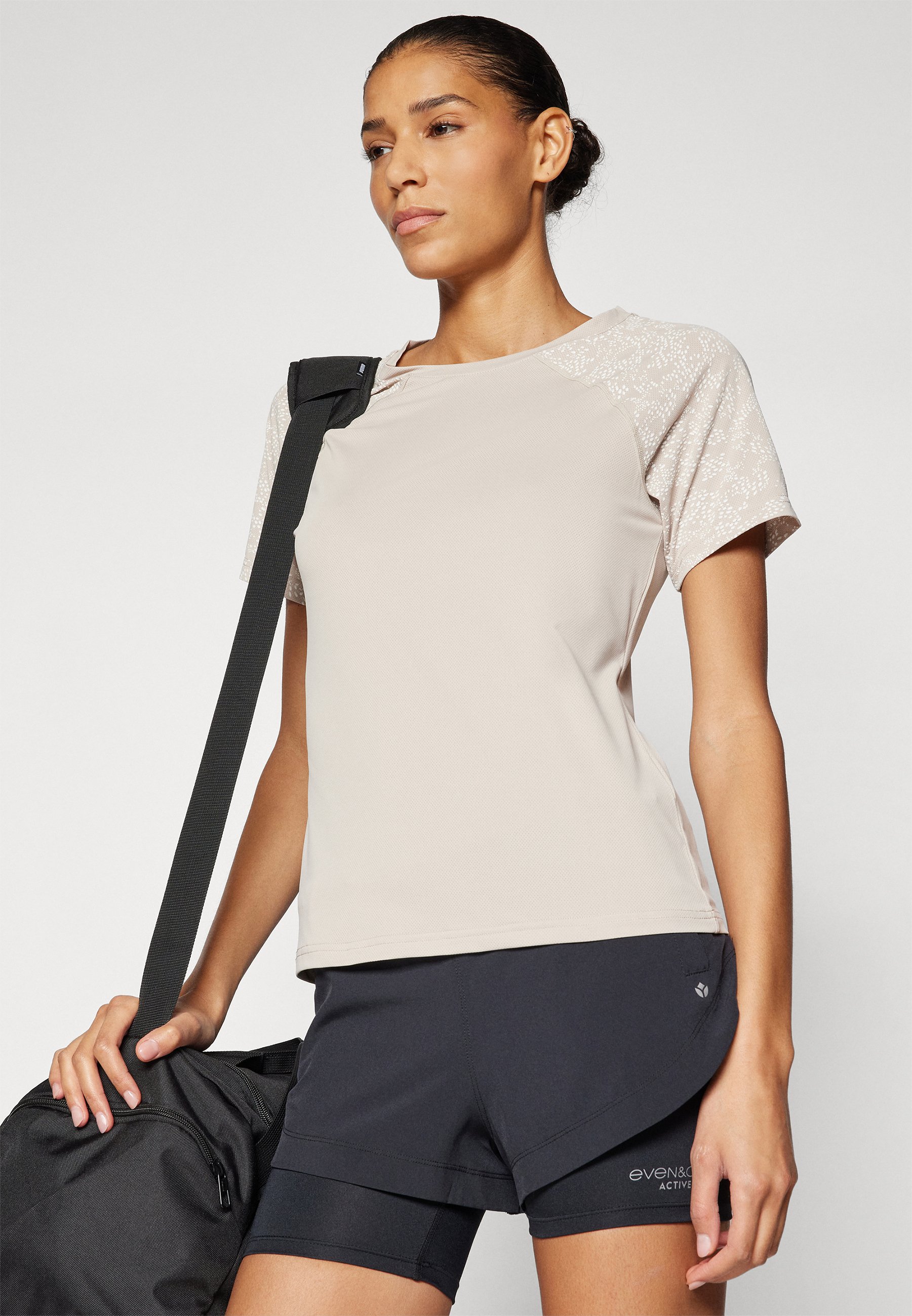 売れ筋商品|||オンリープレイ Tシャツ レディース トップス ONPALLI ON TEE - Sports T-shirt - nacreous cloud ONLY Play ONPALLI ON TEE - Sports T-shirt - nacreous cloud
