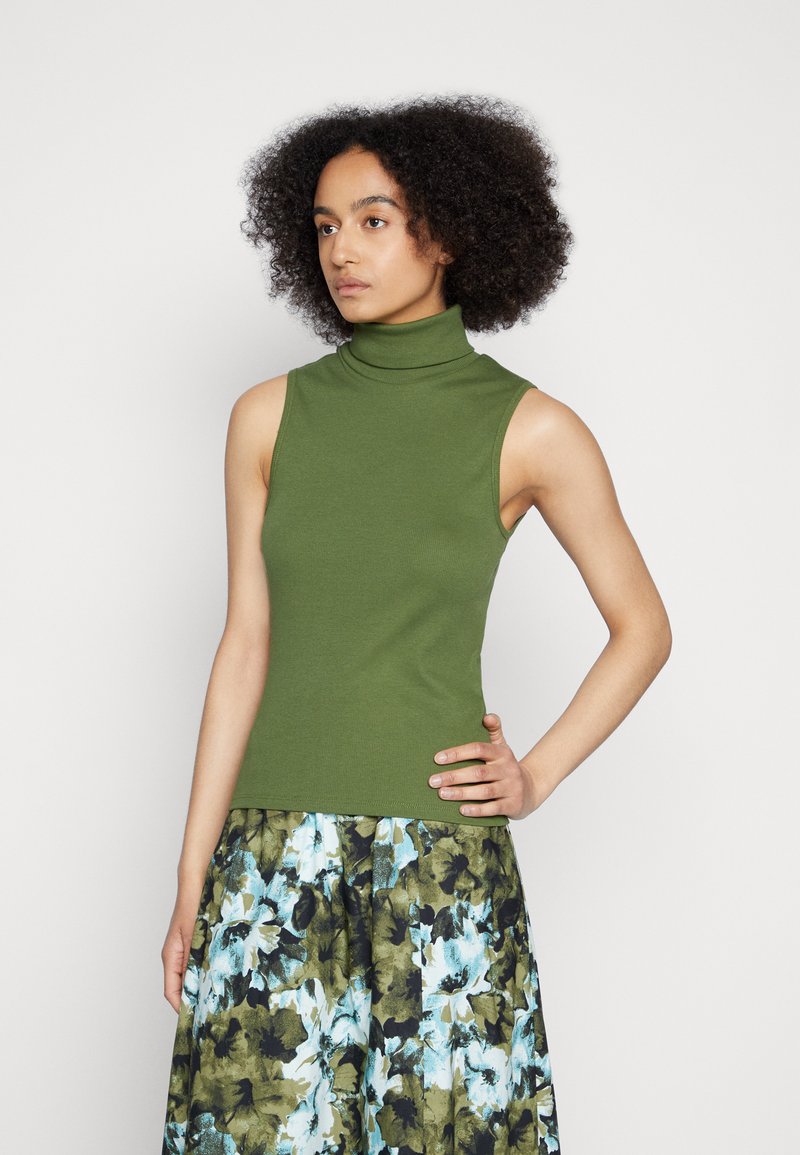 Damen T-Shirts | Gestuz DREW ROLLNECK Top chive/dunkelgrün - PH75767 Damen T-Shirts | Gestuz DREW ROLLNECK Top chive/dunkelgrün - PH75767