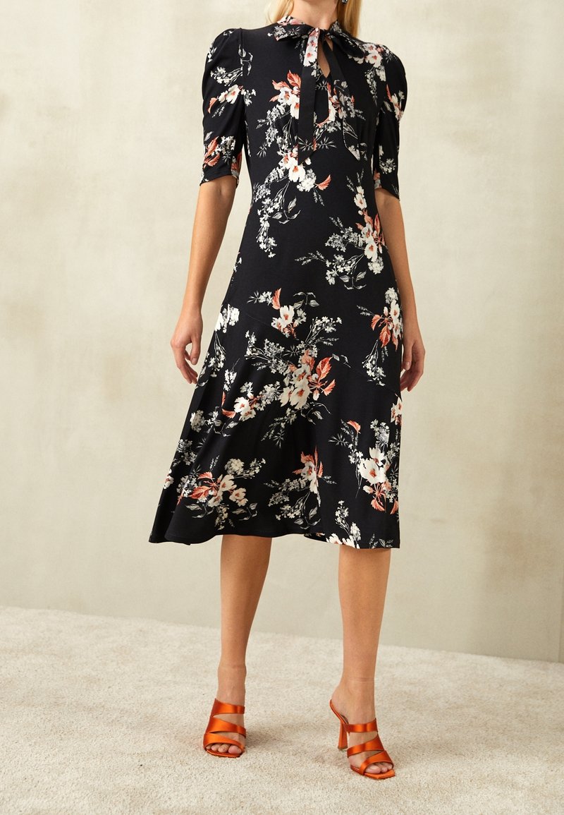 Erdem Cocktail dress / Party dress - black - (Pre-owned) - Zalando.ie Erdem Cocktail dress / Party dress - black - (Pre-owned) - Zalando.ie