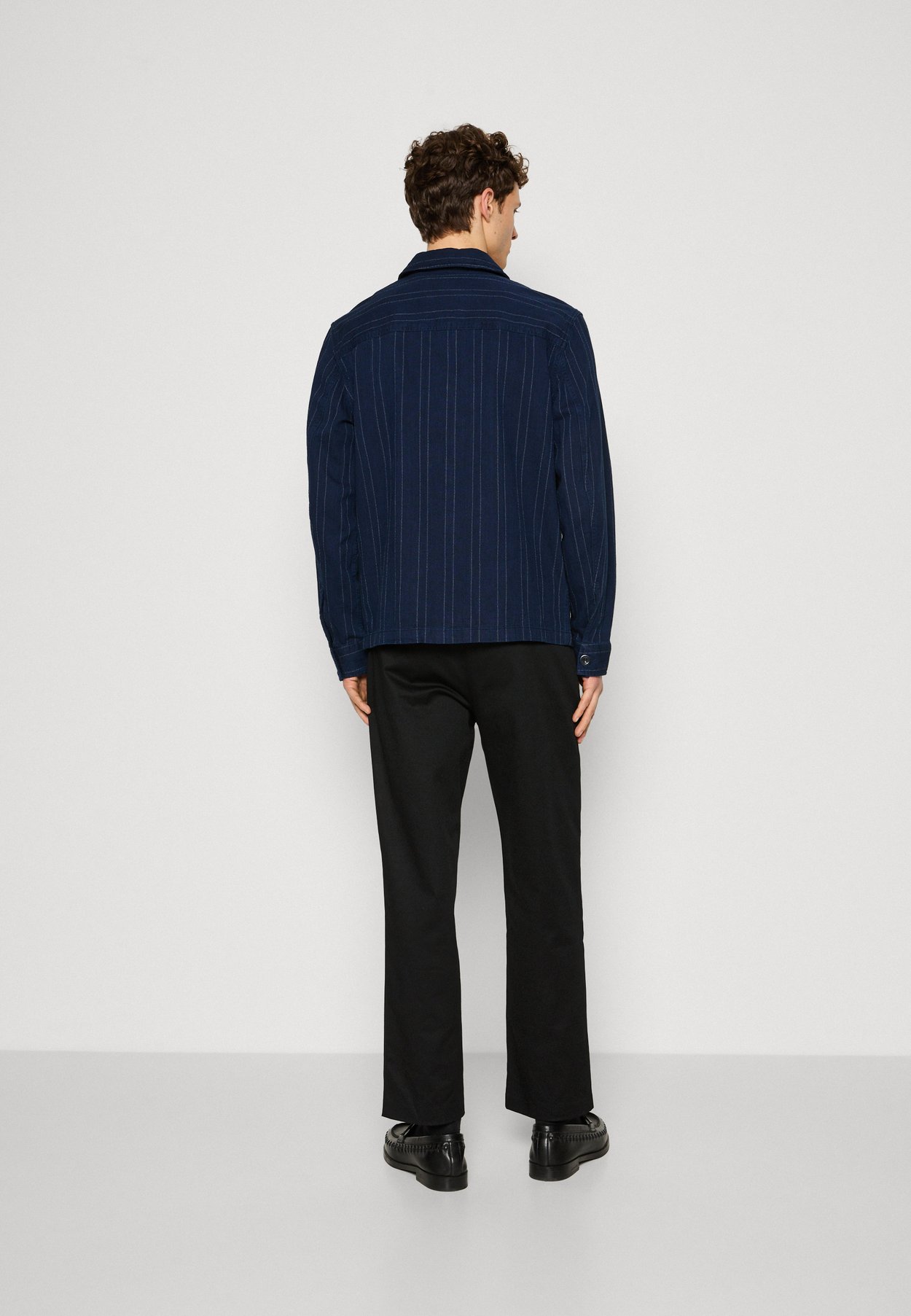 STRIPED OVERSHIRT