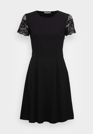 Cocktailjurk - black