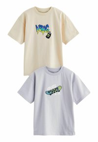 Next - GRAPHIC SHORT SLEEVE 2 PACK STANDARD - T-shirt print - cream blue embroidery skate Miniatuurafbeelding 1