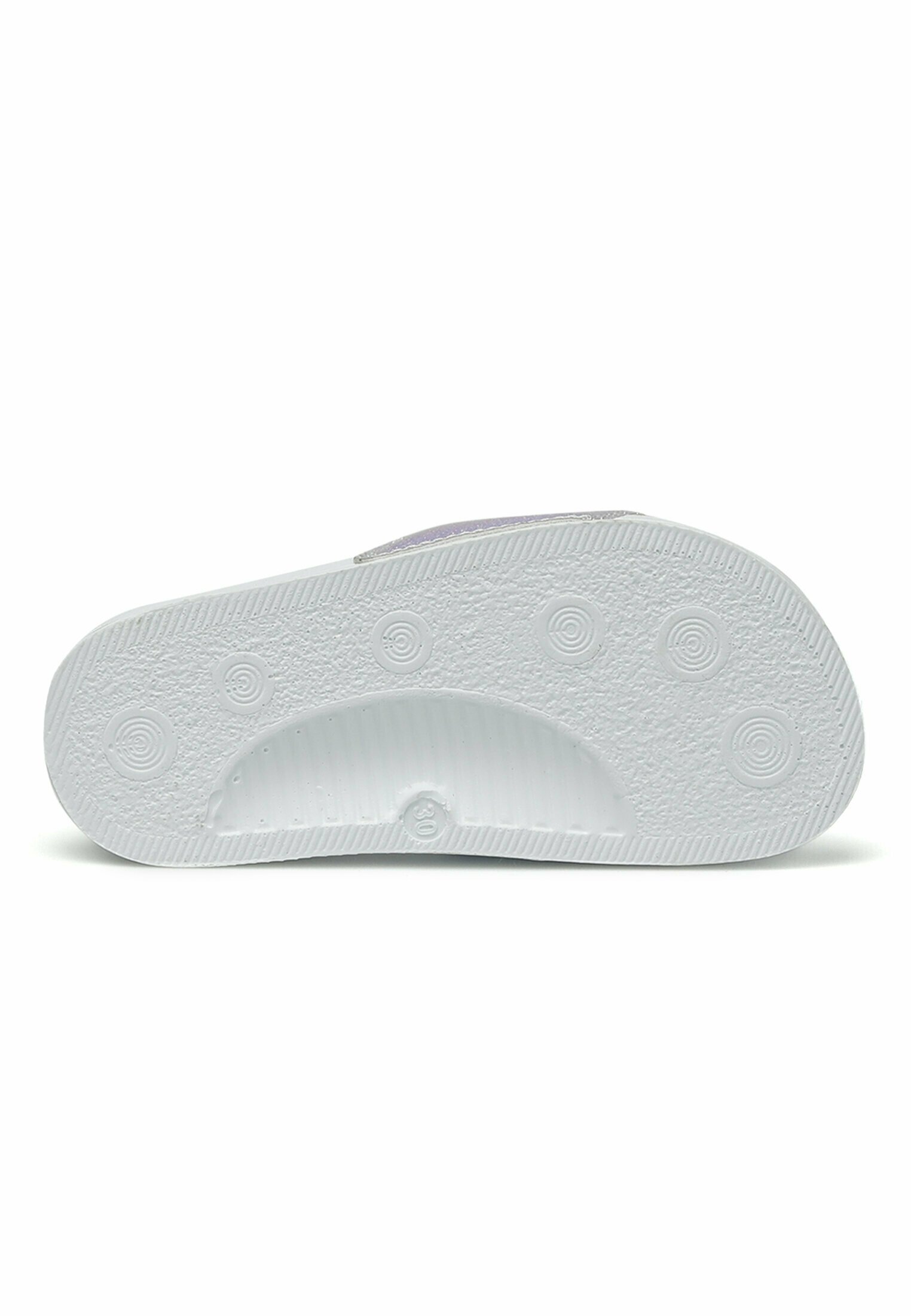 Seventeen PRESCHOOL SEAWEAR ARIK - Chanclas de baño - silver/plateado -  Zalando.es