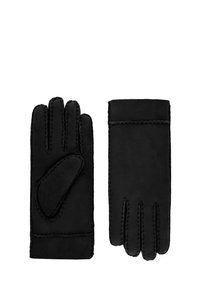Ein Paar schwarzer Winterhandschuhe mit sichtbaren genähten Nähten, wobei einer die Handinnenseite und der andere die Rückseite zeigt, isoliert auf weißem Hintergrund.