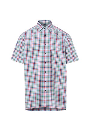 Chemise à manches courtes boutonnée avec motif à carreaux rouge, bleu, vert et blanc et une poche poitrine, présentée sur fond blanc.