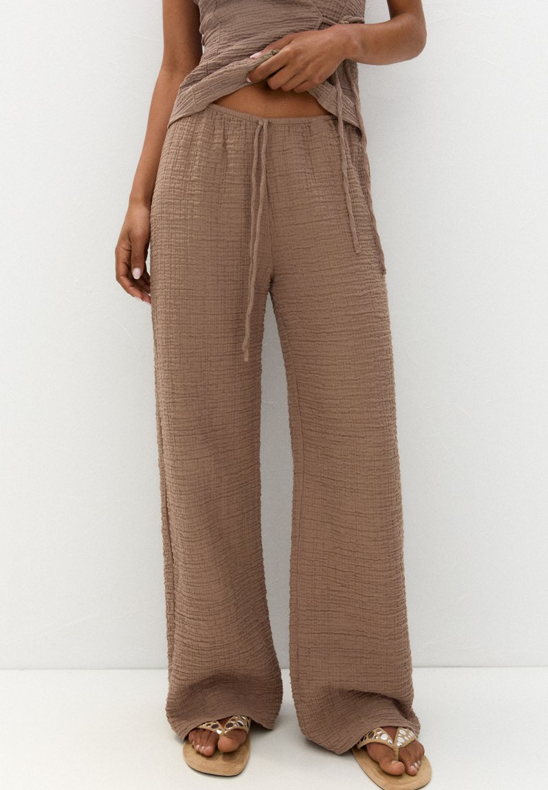 PULL&BEAR - Stoffhose - brown, Vergrößern