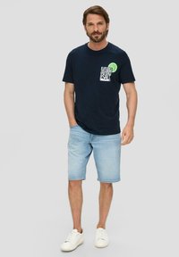 s.Oliver FRONTPRINT - T-shirt print - navy