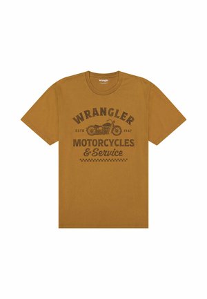Brązowy T-shirt z krótkim rękawem z grafiką vintage motocykla i napisem "WRANGLER Motorcycles & Service ESTD 1947" na przodzie.