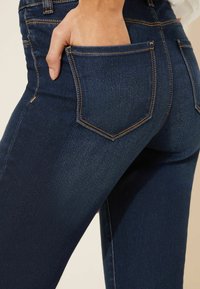 Friends Like These ELASTICATED WAIST  - Elastične hlače (jeggings) - dark blue