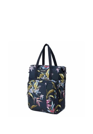 Schwarze Tragetasche mit Blumenmuster, zwei langen Henkeln, einer Reißverschlusstasche vorne und einem Markenlogo-Patch oben in der Mitte.