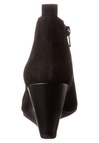 Vagabond Ankle boot
