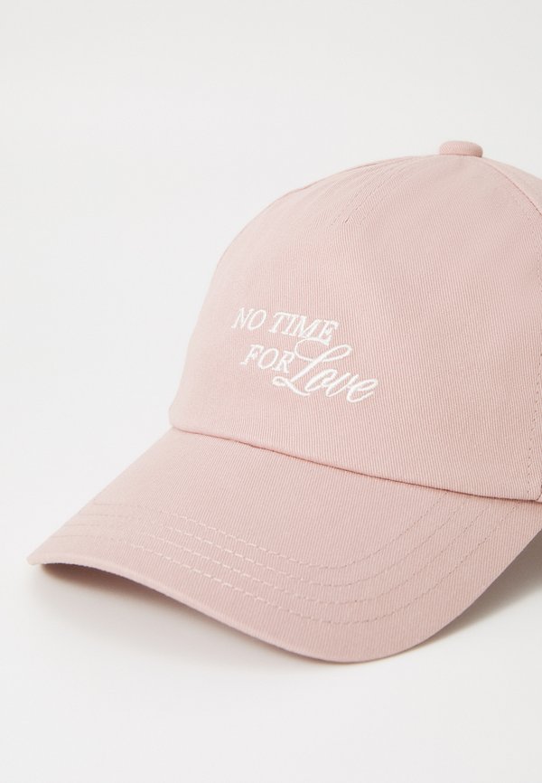 ALYCE SLOGAN - Cap4