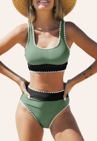 Cupshe CHIC CONTRAST SET - Bikini - dark green