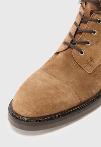 Hackett London EGMONT WARM - Botine cu șireturi - nut brown