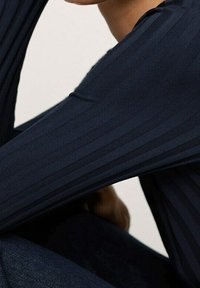 Mango Trui - royal blue