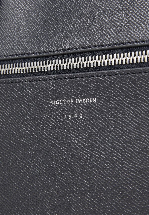 BECKHOLMEN UNISEX - Briefcase - light ink3