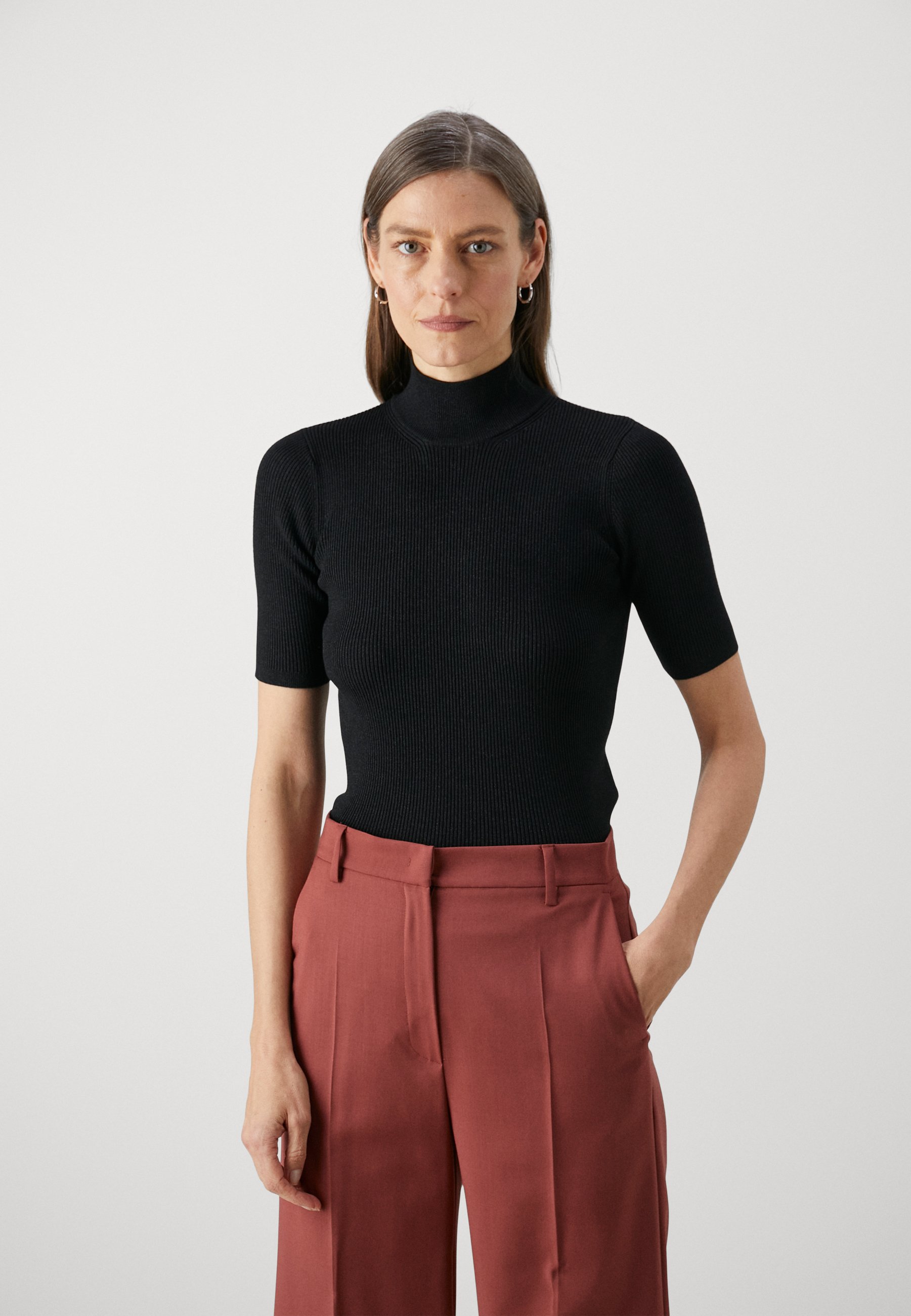 ★Max Mara★ Peter Short Sleeve T-Shirt Nero 251194104860000 MUSINSA | MAXMARA Peter Short Sleeve T-Shirt - Nero