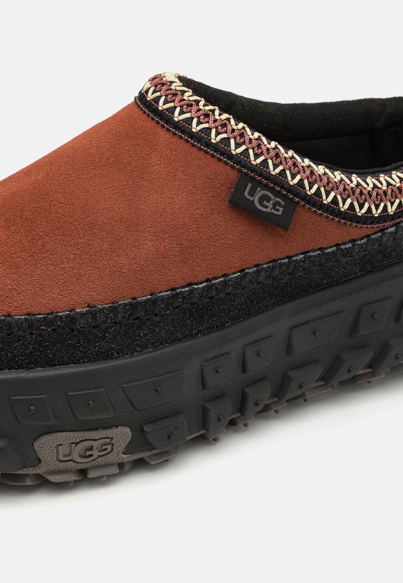 UGG VENTURE DAZE - Slip-ons - red jasper/black/red - Zalando.ie display picture 1