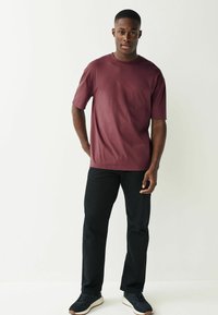 Next ESSENTIAL CREW NECK - Basic póló - purple