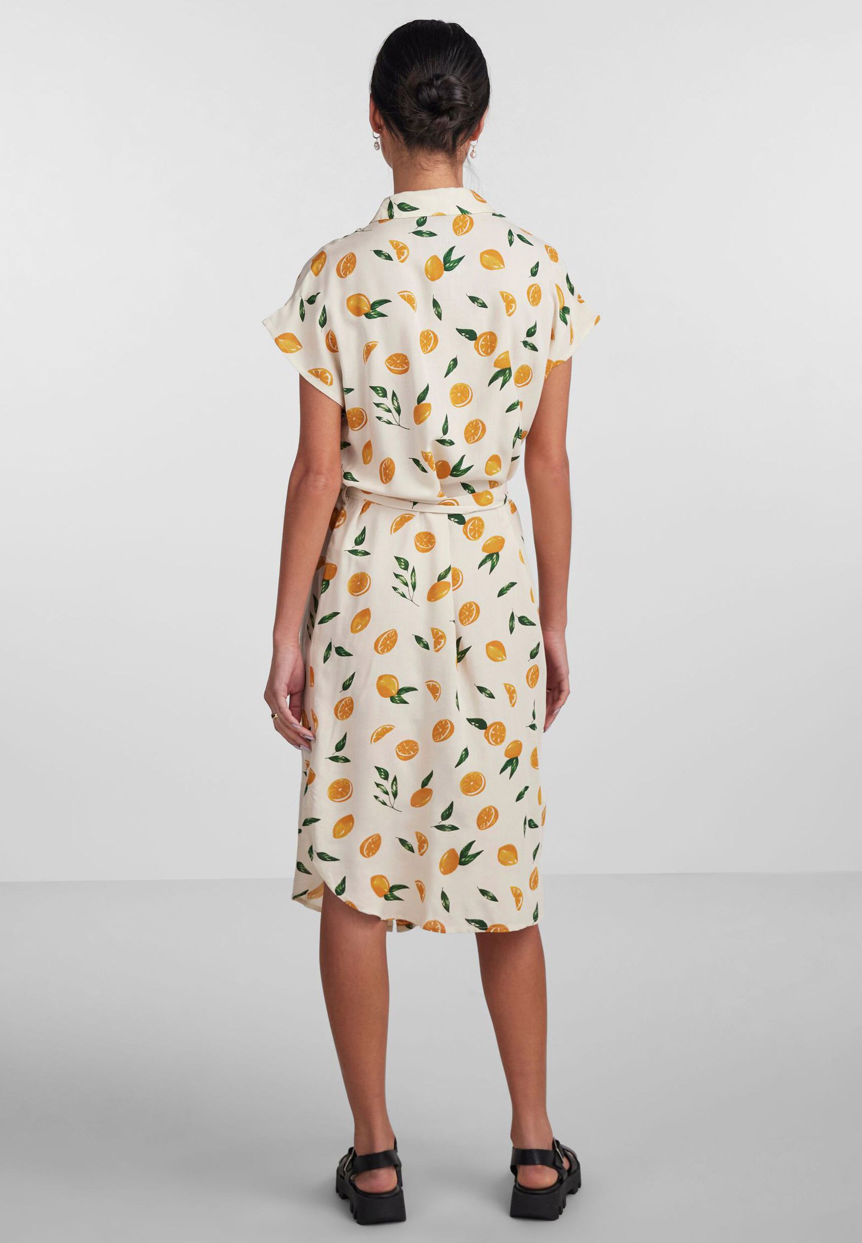 Pieces PCNYA - Shirt dress - birch/light yellow - Zalando.co.uk