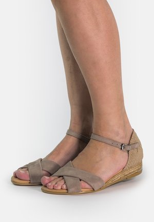 IRENE - Sandalias de cuña - africa