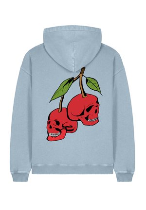 Hoodie bleu clair avec un graphique de deux cerises rouges avec des têtes de mort et des feuilles vertes. Fabriqué en tissu doux et respirant.