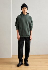 Marc O'Polo DENIM PRINT - Mikina s kapucňou - teal green