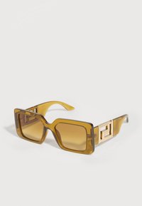 Nevybrané, yellow