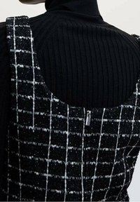 Mango Robe fourreau - not defined