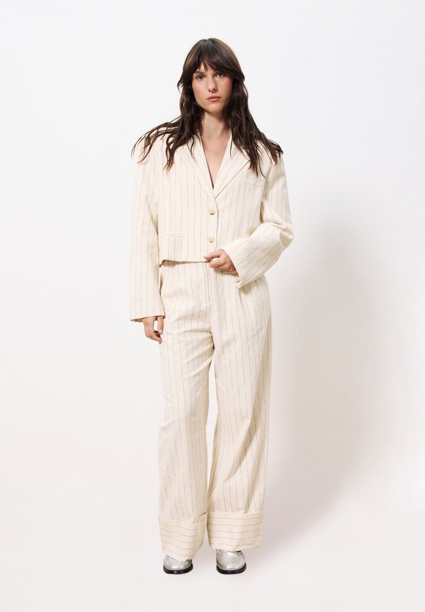 ABASSIA - Blazer - creme