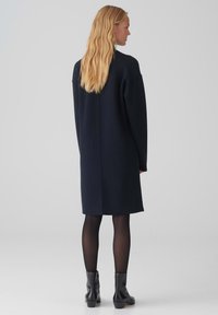 OPUS WONDANA - Abito in maglia - coal blue