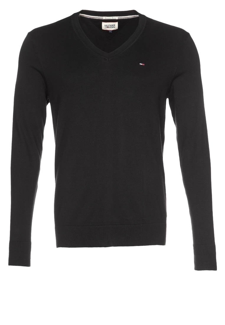 Svart långärmad tröja med v-ringning, ribbade muddar och nederkant, med en liten logotyp på bröstet. Tillverkad av mjukt stickat tyg.