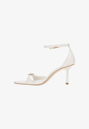 ESTRO, Brautschuh - milky-beige