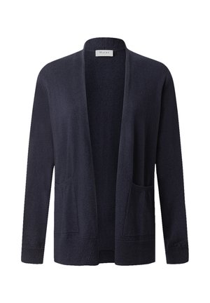 Marineblå open-front cardigan med lange ærmer, to forlommer og ribstrikkede manchetter og kant, vist på en hvid baggrund.