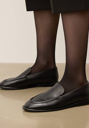 KS MODANE - Scarpe senza lacci - black