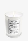 REPLICA LAZY SUNDAY MORNING CANDLE - Bougie parfumée